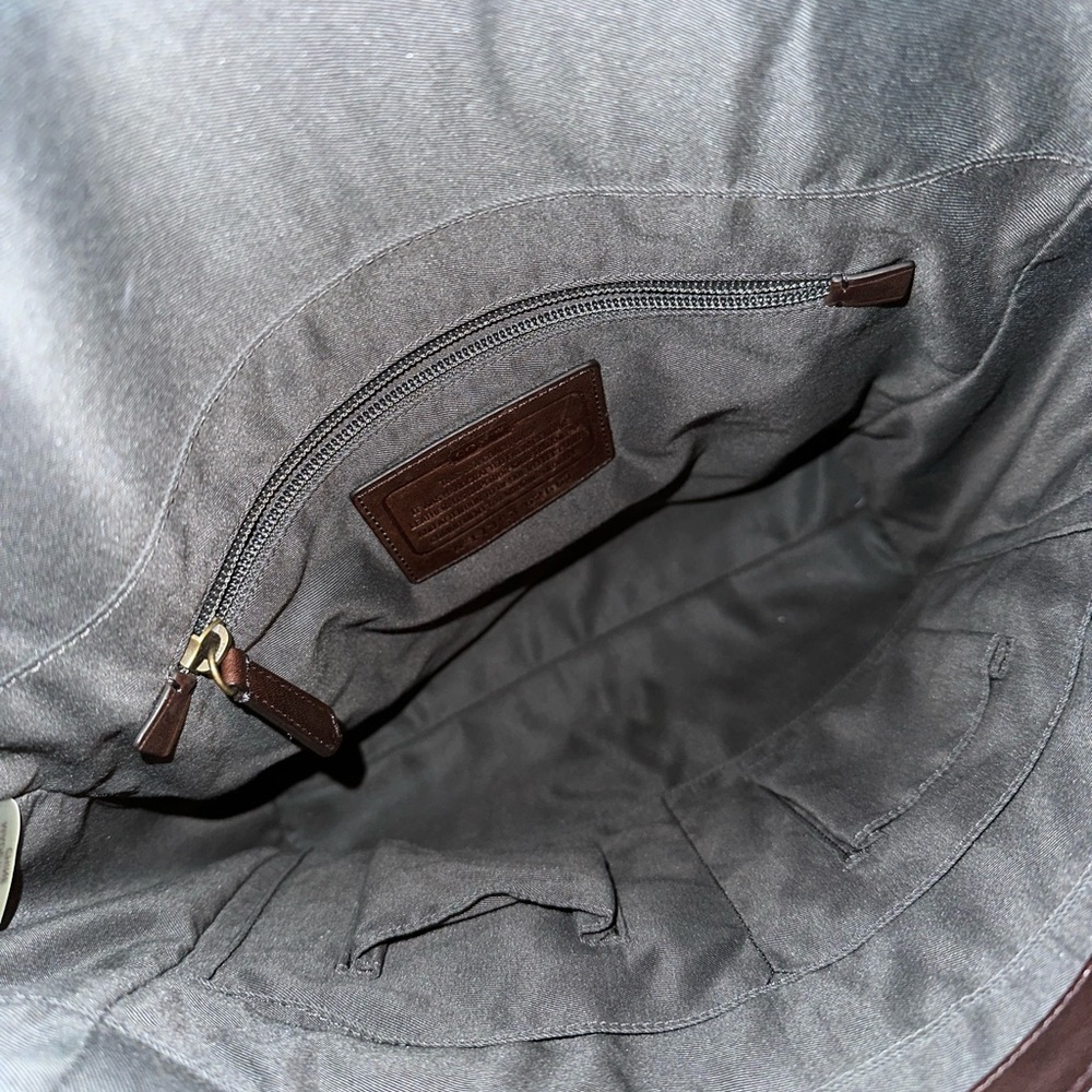 Authentic Coach Bleecker Leather Pannier Bag.   #62661 - Picture 7 of 7